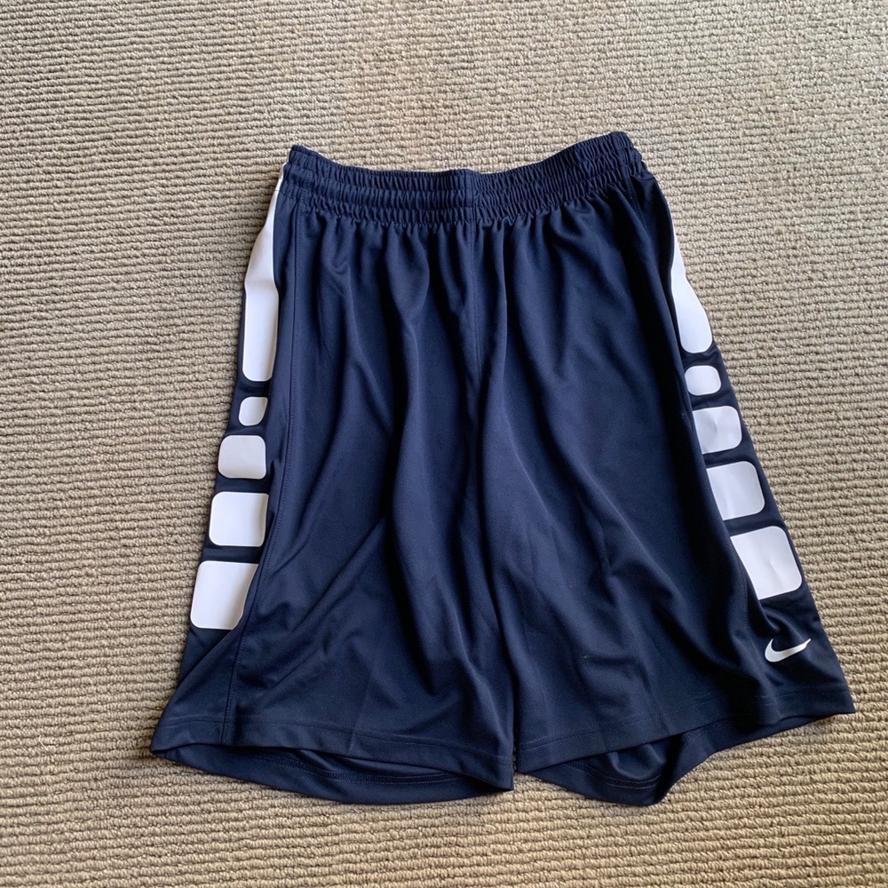 Men’s Nike Elite Shorts